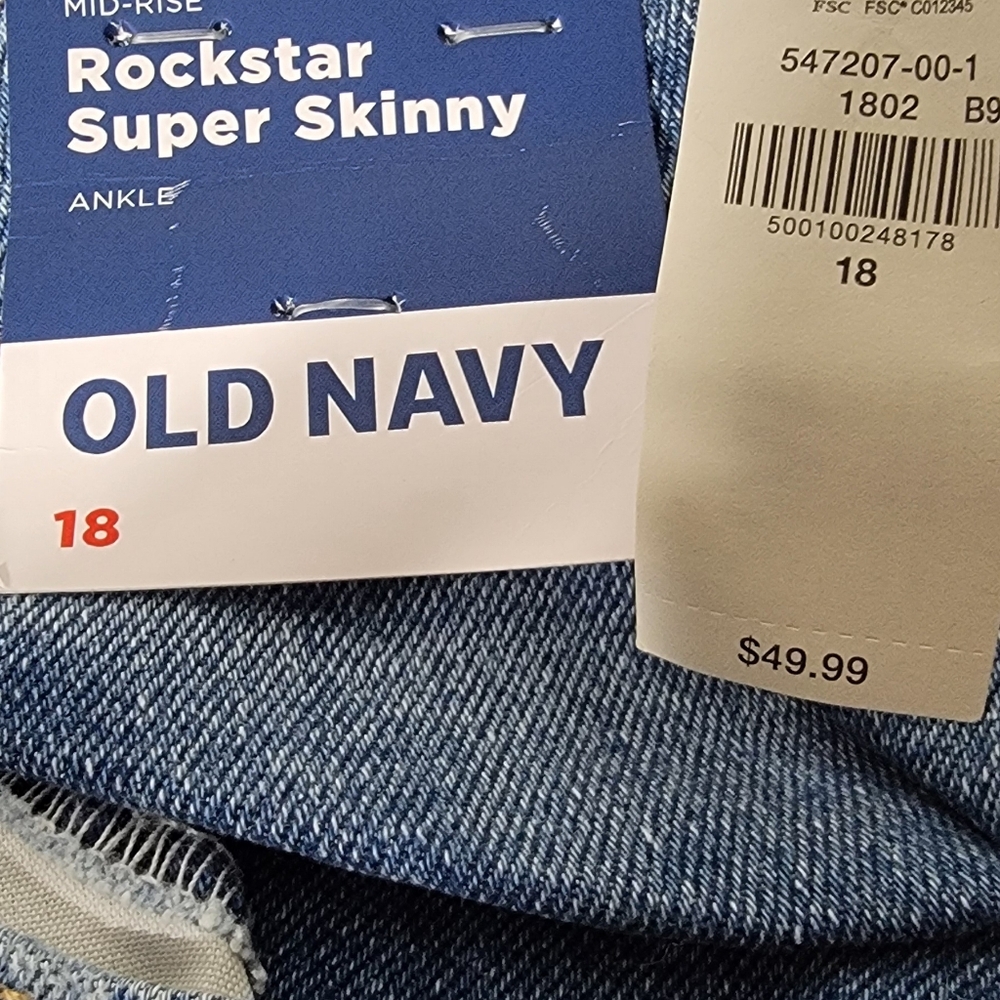 OLD NAVY "ROCKSTAR MIDRISE SUPER SKINNY" Jeans Size 18 NWT - Picture 3 of 7